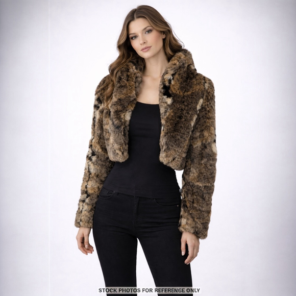 De'rotchild Jackets & Blazers - De’rotchild Faux Fur Cropped Jacket Bolero Glam Y2K Quiet Luxury Cozy Chic M